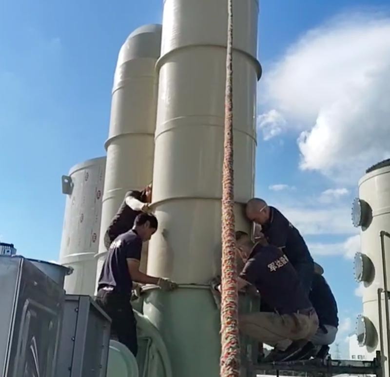 Instalacja wieży gazów spalinowych dla linii produkcyjnej galwanizacji Junda